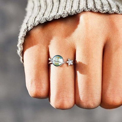 Anillo giratorio de estrella y luna